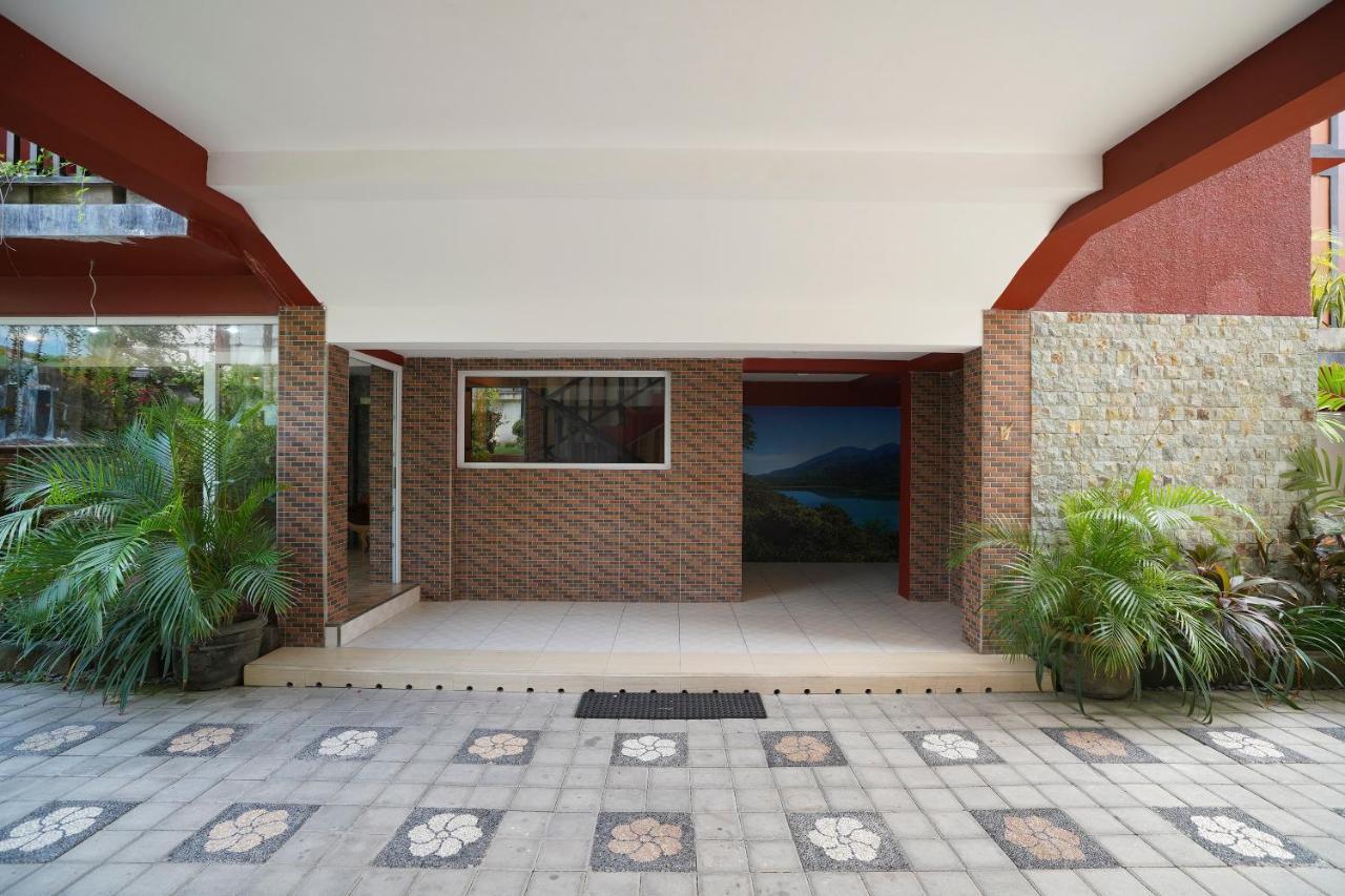 Oyo 2392 Nusa Dua Eling Inn Bagian luar foto