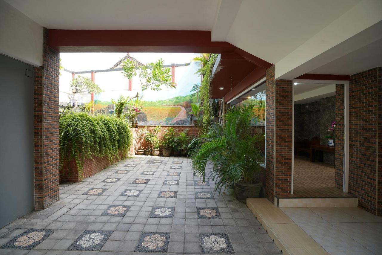Oyo 2392 Nusa Dua Eling Inn Bagian luar foto