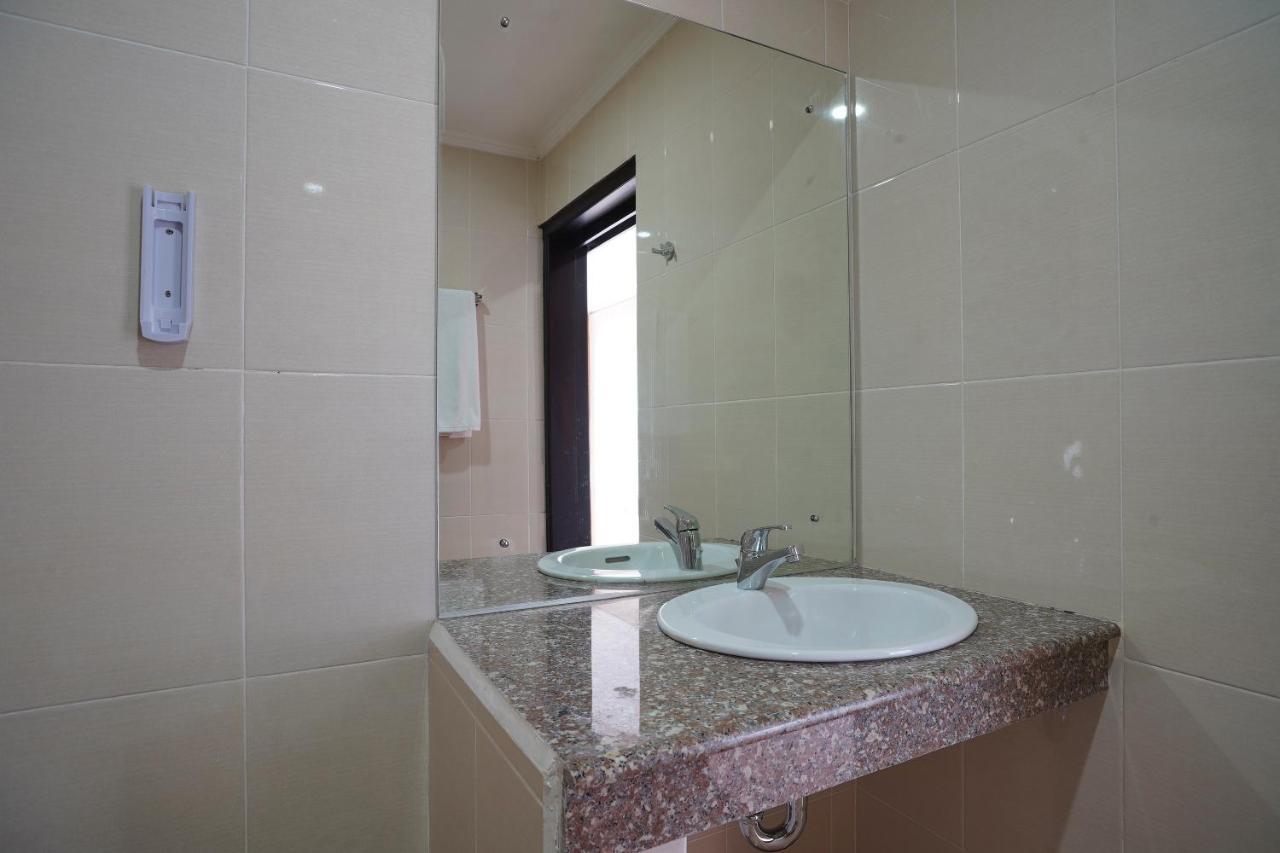 Oyo 2392 Nusa Dua Eling Inn Bagian luar foto
